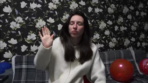 Snapshot of your_little_flexible_girl chatting on February 2025 10:09:02 PM Meri online show from February 2025 10:09:02 PM