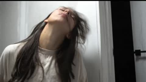 Snapshot of your_little_flexible_girl chatting on October 2025 07:47:02 PM Meri online show from October 2025 07:47:02 PM