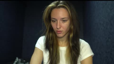 Snapshot of your_little_flexible_girl chatting on November 2025 09:50:01 PM Meri online show from November 2025 09:50:01 PM