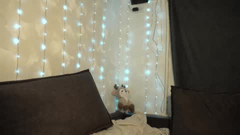 Meri  online show from March 2026 08:56:02 PM