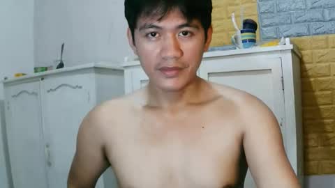 Snapshot of your_love_miaka chatting on May 2026 08:07:02 PM your_love_miaka online show from May 2026 08:07:02 PM