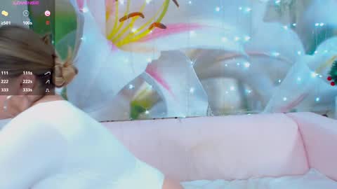 Snapshot of your_milf_lilly chatting on January 2025 10:06:02 AM Lilly online show from January 2025 10:06:02 AM