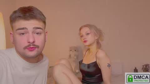 Snapshot of your_molly_mark chatting on November 2025 07:34:02 PM your_molly_mark online show from November 2025 07:34:02 PM