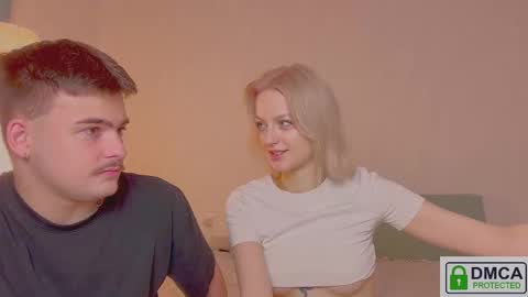 Snapshot of your_molly_mark chatting on November 2025 06:52:01 PM your_molly_mark online show from November 2025 06:52:01 PM