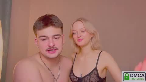 Snapshot of your_molly_mark chatting on November 2025 04:01:01 AM your_molly_mark online show from November 2025 04:01:01 AM