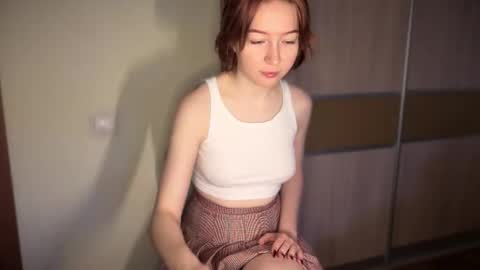 Snapshot of your_moonlight_ chatting on April 2026 05:52:01 AM Mia online show from April 2026 05:52:01 AM