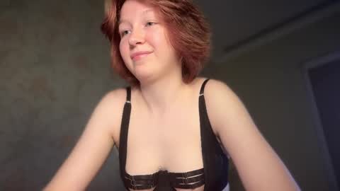 Snapshot of your_moonlight_ chatting on June 2026 02:33:01 PM Mia online show from June 2026 02:33:01 PM