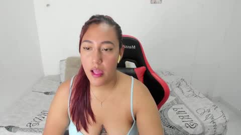 Snapshot of your_naughty_girl_x chatting on January 2025 05:09:01 AM EMILY independent model online show from January 2025 05:09:01 AM