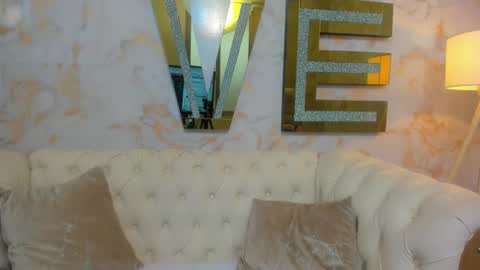 Snapshot of your_naughtyangel chatting on October 2025 09:27:01 PM Evelin online show from October 2025 09:27:01 PM