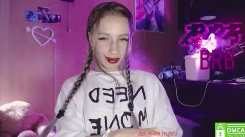 Alice  online show from December 2025 12:48:01 AM