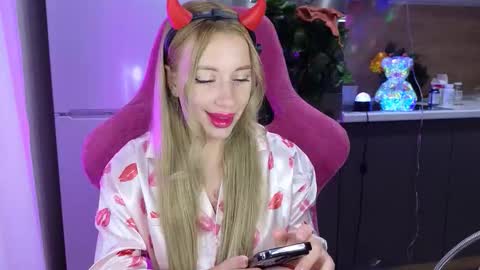 Alice  online show from January 2026 12:37:01 AM