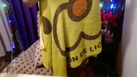 Snapshot of your_realpinay chatting on January 2025 12:01:02 PM your_realpinay online show from January 2025 12:01:02 PM