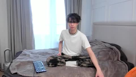 your_shy_guy online show from March 2026 07:15:01 AM