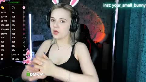 Snapshot of your_small_bunny chatting on June 2026 02:18:02 AM Molly online show from June 2026 02:18:02 AM