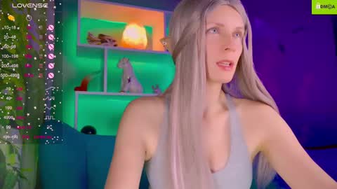 Snapshot of your_spring chatting on October 2025 12:18:01 AM your_spring online show from October 2025 12:18:01 AM