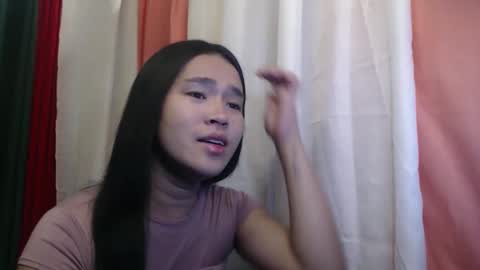 your_twinkletoes18 online show from December 2025 03:45:02 AM