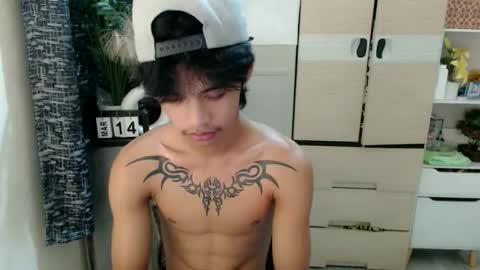 yourasian_eric online show from March 2026 12:09:01 PM