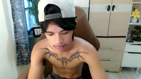 yourasian_eric online show from March 2026 02:17:01 AM