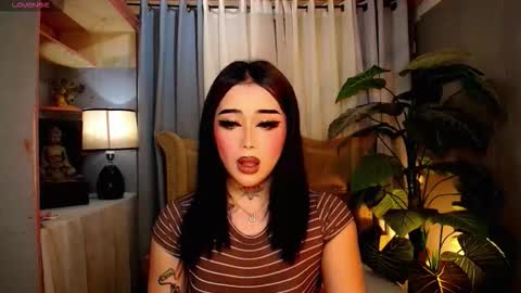 kim online show from November 2025 09:53:02 AM