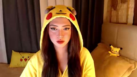 JEN  online show from April 2026 11:03:02 AM