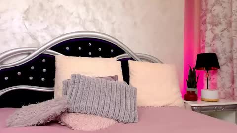 Snapshot of yourdirtyyangel chatting on November 2025 11:16:01 PM Alicia online show from November 2025 11:16:01 PM