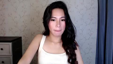 GWENI online show from July 2026 05:37:02 PM