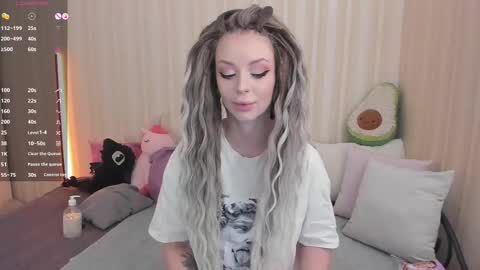 Mary online show from February 2025 08:27:02 AM