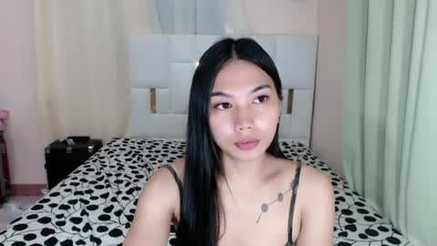 jenlie online show from July 2026 07:43:01 PM