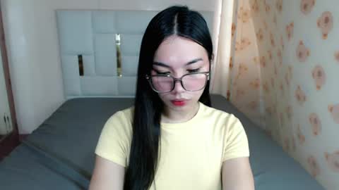 jenlie online show from August 2026 05:43:01 AM