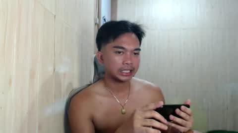 Snapshot of yourfantasyboyjr chatting on November 2025 08:47:01 AM i am your dream boy JR online show from November 2025 08:47:01 AM