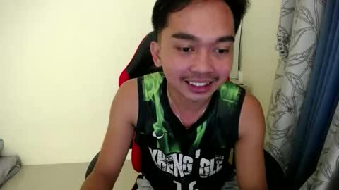 Snapshot of yourfantasyboyjr chatting on November 2025 04:07:02 PM i am your dream boy JR online show from November 2025 04:07:02 PM