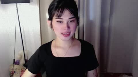 PrettyElla online show from September 2025 08:14:02 AM