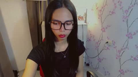 Snapshot of yourfavoratericcie chatting on December 2025 02:28:01 AM RICCIE MAE online show from December 2025 02:28:01 AM