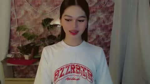 Snapshot of yourfavoratesunshine chatting on May 2026 09:27:02 AM Sunshine online show from May 2026 09:27:02 AM