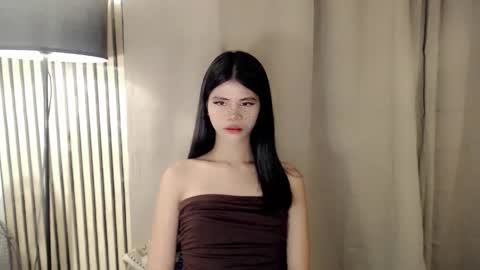 Vivian online show from December 2025 09:12:02 PM