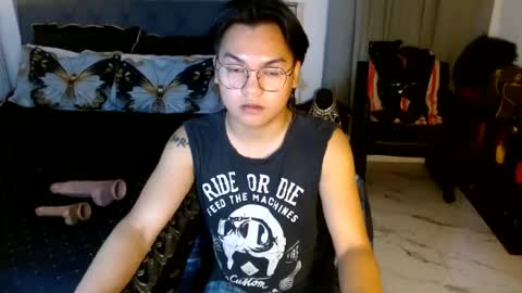 Snapshot of yourfemboitinydick chatting on June 2026 12:30:01 PM Fem boi Nards online show from June 2026 12:30:01 PM