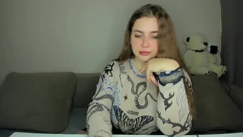 yourgem__ online show from April 2026 04:46:01 AM