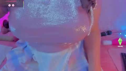 Snapshot of yourgirl11555 chatting on December 2025 05:25:02 AM Liza online show from December 2025 05:25:02 AM