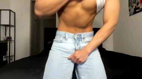 yourguuy21 online show from November 2025 03:19:02 AM