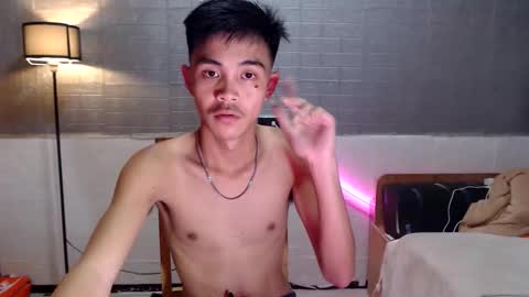 Snapshot of yourguy_josh23 chatting on March 2026 06:05:02 AM Josh online show from March 2026 06:05:02 AM