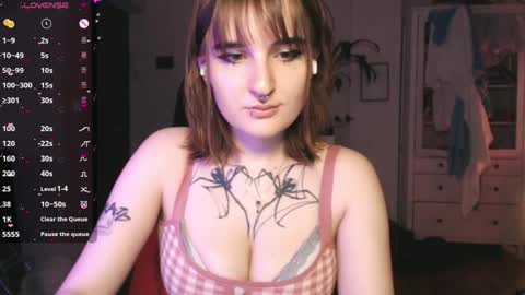 Snapshot of yourhanna_ chatting on May 2026 07:56:01 PM hanna online show from May 2026 07:56:01 PM