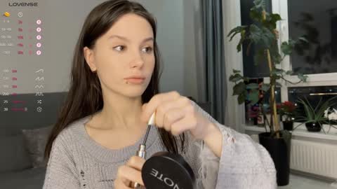 Snapshot of yourher0in chatting on December 2024 01:11:02 PM Aida online show from December 2024 01:11:02 PM