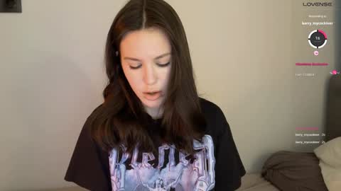 Snapshot of yourher0in chatting on January 2025 09:04:02 AM Aida online show from January 2025 09:04:02 AM