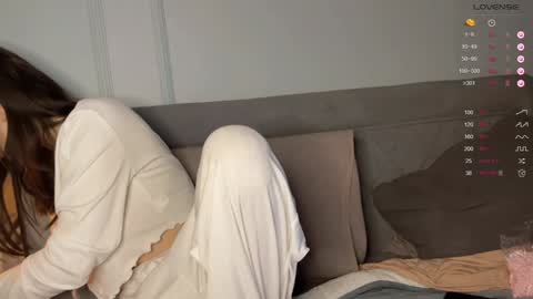 Snapshot of yourher0in chatting on January 2025 03:36:02 PM Aida online show from January 2025 03:36:02 PM