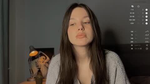 Snapshot of yourher0in chatting on January 2025 01:55:02 PM Aida online show from January 2025 01:55:02 PM