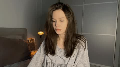 Snapshot of yourher0in chatting on January 2025 03:01:01 PM Aida online show from January 2025 03:01:01 PM