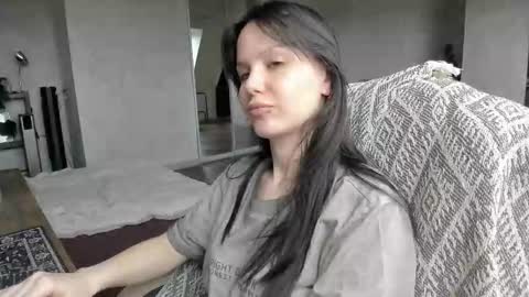 Snapshot of yourher0in chatting on October 2025 07:49:02 AM Aida online show from October 2025 07:49:02 AM