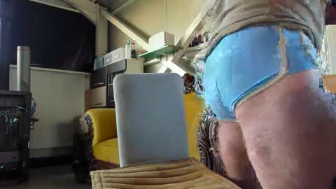 Jacky online show from April 2026 04:15:01 AM