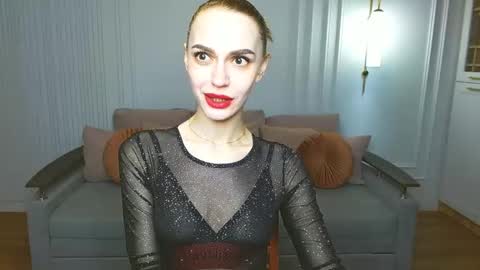 Snapshot of yourladysunshine chatting on February 2025 08:11:02 AM Ksyusha online show from February 2025 08:11:02 AM