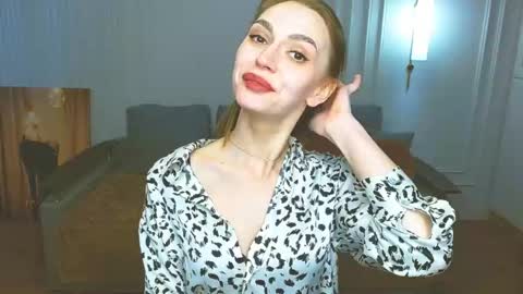 Snapshot of yourladysunshine chatting on February 2025 11:55:01 AM Ksyusha online show from February 2025 11:55:01 AM